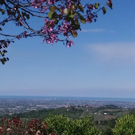 La Tana Del Ghiro בית כפרי *